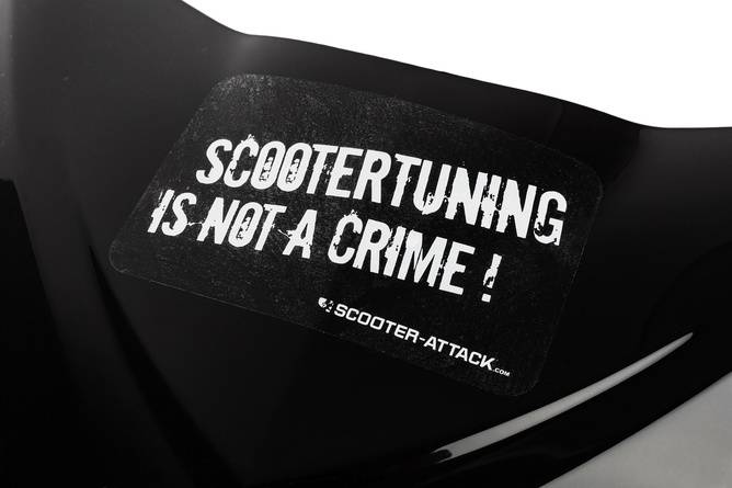 Autocollant Scootertuning is not a crime, noir/blanc - transparent 115x80mm