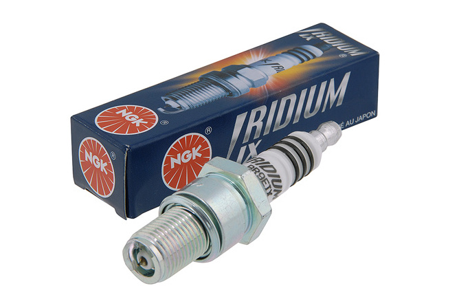 Bougie NGK Iridium culot long BR10EIX