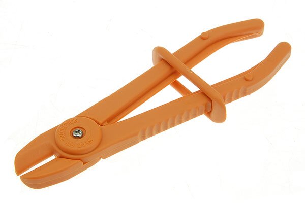 Pince durite coupe essence